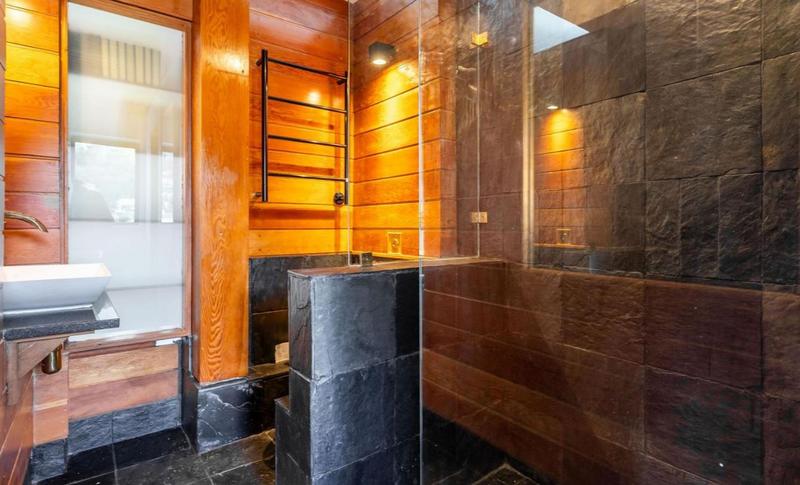 6 Bedroom Property for Sale in Hout Bay Western Cape